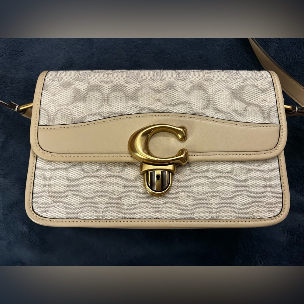 Studio Shoulder Bag in Signature Jacquard